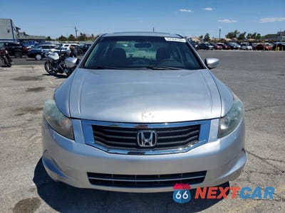Piąte zdjęcie samochodu w środku: 2010 HONDA ACCORD EX VIN:1HGCP2F7XAA131684 - miniatura