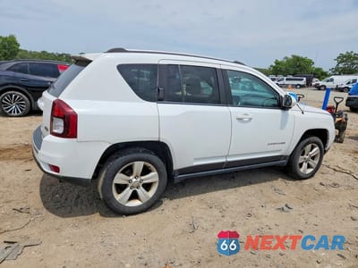 Trzecie zdjęcie samochodu z tyłu: 2015 JEEP COMPASS LATITUDE VIN:1C4NJDEB3FD396334 - miniatura