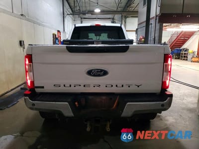Zdjęcie 6 z 12 samochodu: 2017 FORD F350 SUPER DUTY VIN:1FT8W3BT2HEE37989 - miniatura