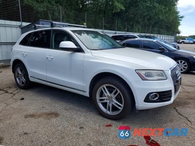 Czwarte zdjęcie samochodu z boku: 2013 AUDI Q5 PREMIUM PLUS VIN:WA1LFAFP1DA084278 - miniatura