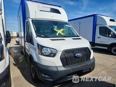 Czwarte zdjęcie samochodu z boku: 2021 FORD TRANSIT DELIVERY TRUCK VIN:1FDBW5Z8XMKA80037 - miniatura