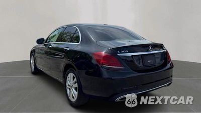 Trzecie zdjęcie samochodu z tyłu: 2019 MERCEDES-BENZ C 300 4MATIC VIN:55SWF8EB0KU315837 - miniatura