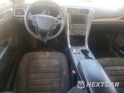 Zdjęcie 8 z 12 samochodu: 2020 FORD FUSION SE VIN:3FA6P0LUXLR199413 - miniatura