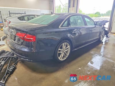 Trzecie zdjęcie samochodu z tyłu: 2017 AUDI A8 L QUATTRO VIN:WAU44AFD7HN019758 - miniatura