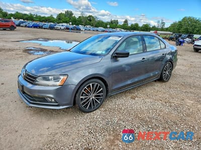 2017 VOLKSWAGEN JETTA SPORT 3VWD17AJ0HM388710 - główne zdjęcie licytacji z USA - miniatura