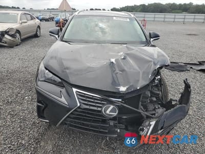 Piąte zdjęcie samochodu w środku: 2018 LEXUS NX 300 BASE VIN:JTJYARBZ2J2102130 - miniatura