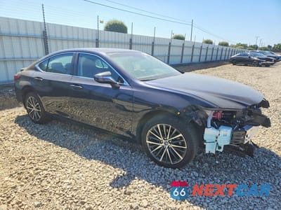 Czwarte zdjęcie samochodu z boku: 2025 LEXUS ES 300H BASE VIN:58ADA1C10SU066122 - miniatura