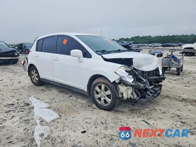 Czwarte zdjęcie samochodu z boku: 2007 NISSAN VERSA 1.8 S VIN:3N1BC13E47L403444 - miniatura