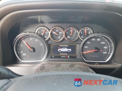 Zdjęcie 9 z 12 samochodu: 2020 CHEVROLET SILVERADO K3500 LTZ VIN:1GC4YUEY1LF330439 - miniatura