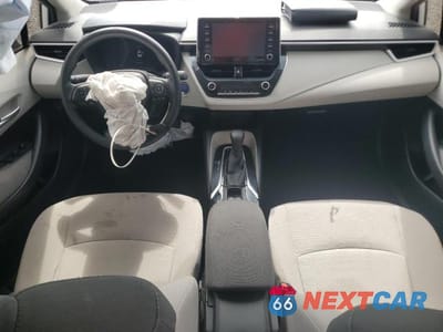 Zdjęcie 8 z 12 samochodu: 2021 TOYOTA COROLLA LE VIN:JTDEAMDE2MJ004809 - miniatura