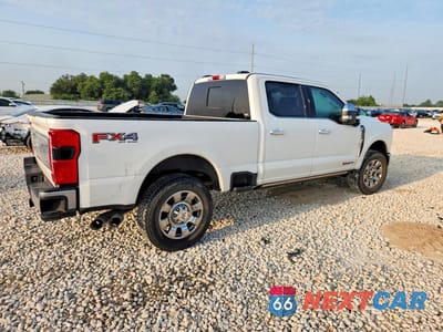Trzecie zdjęcie samochodu z tyłu: 2024 FORD F250 SUPER DUTY VIN:1FT8W2BMXREC35860 - miniatura