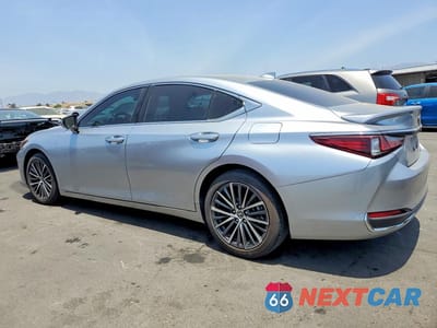 Drugie zdjęcie samochodu z przodu: 2024 LEXUS ES 300H BASE VIN:58ADA1C11RU049940 - miniatura