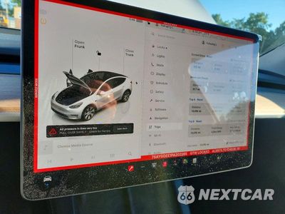 Zdjęcie 9 z 12 samochodu: 2023 TESLA MODEL Y VIN:7SAYGDEE1PA202285 - miniatura