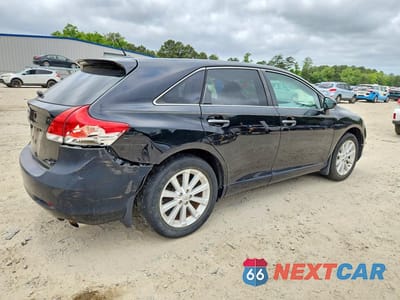Trzecie zdjęcie samochodu z tyłu: 2010 TOYOTA VENZA FWD 4CYL VIN:4T3ZA3BB2AU029596 - miniatura