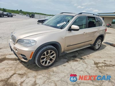2013 BMW X5 XDRIVE35I 5UXZV4C51D0G55444 - główne zdjęcie licytacji z USA - miniatura