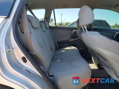 Zdjęcie 11 z 13 samochodu: 2008 TOYOTA RAV4 LIMITED VIN:JTMZK34V285022914 - miniatura