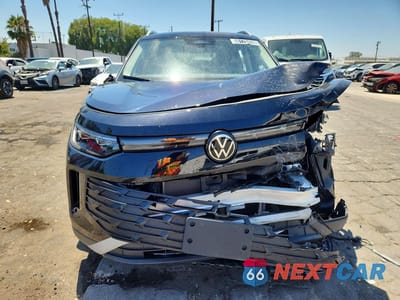 Piąte zdjęcie samochodu w środku: 2026 VOLKSWAGEN TIGUAN SE VIN:3VVFR7RMXTM063396 - miniatura