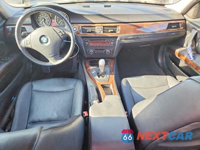 Zdjęcie 8 z 12 samochodu: 2011 BMW 328 VIN:WBAPH5G59BNN59443 - miniatura