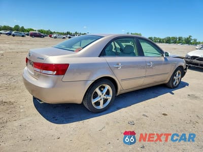 Trzecie zdjęcie samochodu z tyłu: 2006 HYUNDAI SONATA GLS V6 VIN:5NPEU46F46H101647 - miniatura