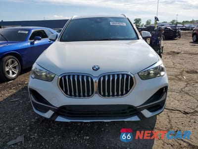 Piąte zdjęcie samochodu w środku: 2021 BMW X1 XDRIVE28I VIN:WBXJG9C07M5S73660 - miniatura