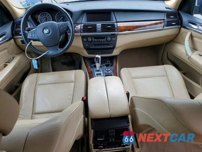 Zdjęcie 8 z 13 samochodu: 2013 BMW X5 XDRIVE35I VIN:5UXZV4C53D0B16176 - miniatura