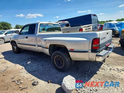 Drugie zdjęcie samochodu z przodu: 1999 DODGE RAM 3500 VIN:1B7MC33W9XJ637046 - miniatura