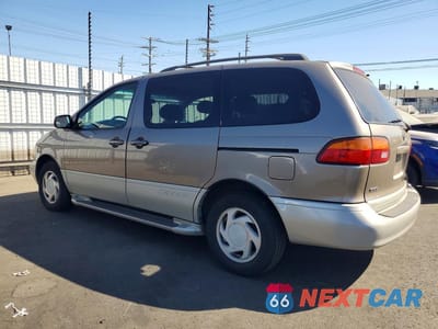 Drugie zdjęcie samochodu z przodu: 1999 TOYOTA SIENNA XLE VIN:4T3ZF13C9XU112285 - miniatura