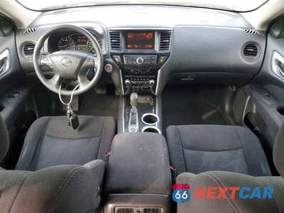 Zdjęcie 8 z 13 samochodu: 2014 NISSAN PATHFINDER S VIN:5N1AR2MM9EC682865 - miniatura
