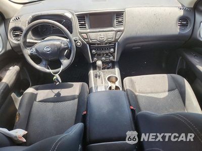 Zdjęcie 8 z 14 samochodu: 2017 NISSAN PATHFINDER S VIN:5N1DR2MN5HC671842 - miniatura