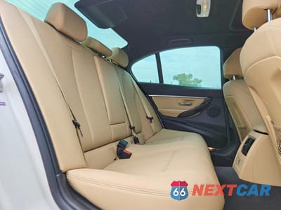 Zdjęcie 10 z 13 samochodu: 2017 BMW 330 XI VIN:WBA8D9G55HNT90814 - miniatura