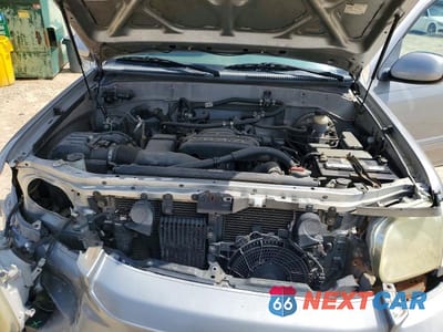 Zdjęcie 11 z 12 samochodu: 2006 TOYOTA SEQUOIA SR5 VIN:5TDZT34A06S278549 - miniatura