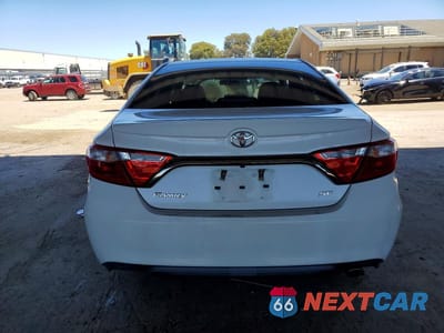 Zdjęcie 6 z 12 samochodu: 2016 TOYOTA CAMRY SE VIN:4T1BF1FK6GU500975 - miniatura