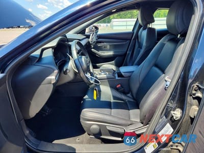 Zdjęcie 7 z 13 samochodu: 2024 MAZDA 3 SELECT SPORT VIN:JM1BPAKM6R1714359 - miniatura