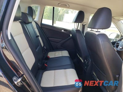 Zdjęcie 10 z 12 samochodu: 2016 VOLKSWAGEN TIGUAN S VIN:WVGBV7AX1GW594647 - miniatura