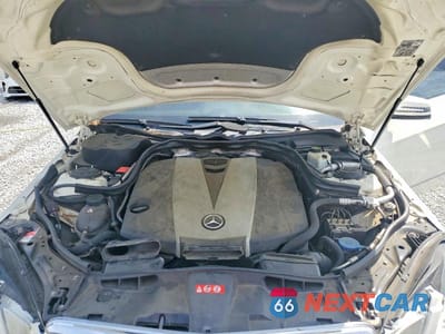 Zdjęcie 11 z 12 samochodu: 2011 MERCEDES-BENZ E 350 BLUETEC VIN:WDDHF2EB5BA298622 - miniatura
