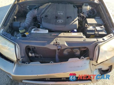 Zdjęcie 12 z 13 samochodu: 2007 TOYOTA 4RUNNER VIN:JTEZU14R278088132 - miniatura