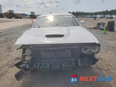 Piąte zdjęcie samochodu w środku: 2019 DODGE CHALLENGER R/T VIN:2C3CDZBT5KH612551 - miniatura