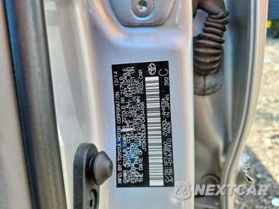 Zdjęcie 12 z 12 samochodu: 2015 TOYOTA PRIUS THREE VIN:JTDKN3DU8F0434488 - miniatura