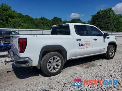 Trzecie zdjęcie samochodu z tyłu: 2024 GMC SIERRA K1500 VIN:3GTPUAEK6RG281846 - miniatura