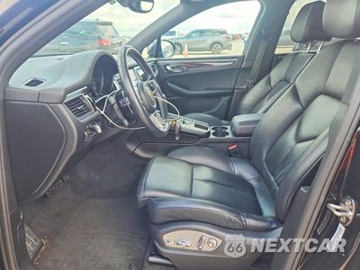 Zdjęcie 7 z 13 samochodu: 2018 PORSCHE MACAN VIN:WP1AA2A57JLB05317 - miniatura