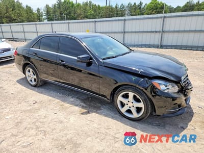 Czwarte zdjęcie samochodu z boku: 2014 MERCEDES-BENZ E 350 4MATIC VIN:WDDHF8JB9EA906588 - miniatura