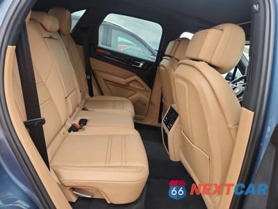 Zdjęcie 11 z 13 samochodu: 2019 PORSCHE CAYENNE VIN:WP1AA2AY6KDA06803 - miniatura
