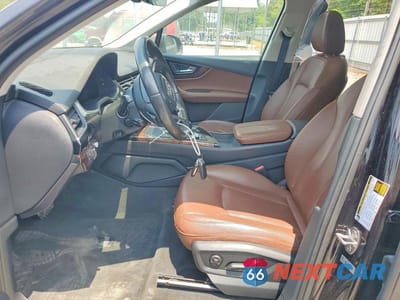 Zdjęcie 7 z 12 samochodu: 2018 AUDI Q7 PRESTIGE VIN:WA1VAAF78JD030011 - miniatura
