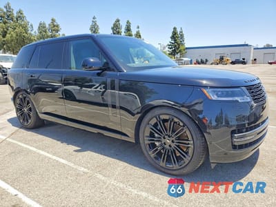 Czwarte zdjęcie samochodu z boku: 2025 LAND ROVER RANGE ROVER SE VIN:SALKPBE94SA333847 - miniatura