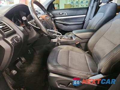Zdjęcie 7 z 13 samochodu: 2017 FORD EXPLORER XLT VIN:1FM5K8DH2HGD71738 - miniatura