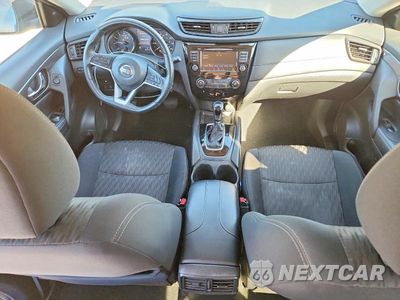 Zdjęcie 8 z 13 samochodu: 2019 NISSAN ROGUE S VIN:5N1AT2MT2KC716665 - miniatura