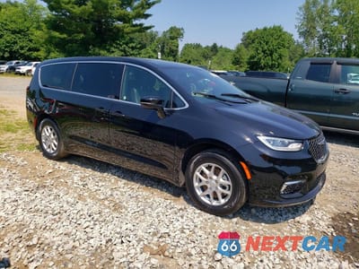 Czwarte zdjęcie samochodu z boku: 2026 CHRYSLER PACIFICA SELECT VIN:2C4RC1BG4TR168376 - miniatura