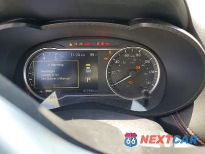 Zdjęcie 9 z 12 samochodu: 2024 NISSAN VERSA SR VIN:3N1CN8FV6RL904647 - miniatura