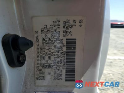 Zdjęcie 14 z 14 samochodu: 2004 TOYOTA SIENNA XLE LIMITED 7 PASSENGER VIN:5TDBA22C94S014989 - miniatura