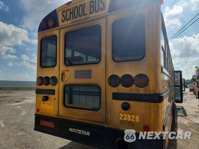 Zdjęcie 9 z 10 samochodu: 2013 IC CORPORATION CE SERIES SCHOOL - SCHOOL BUS VIN:4DRBUSKPXDB306907 - miniatura